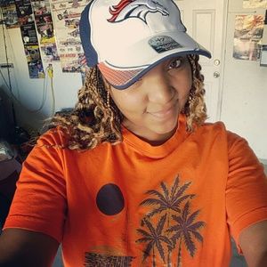 Meet your Posher, Camille