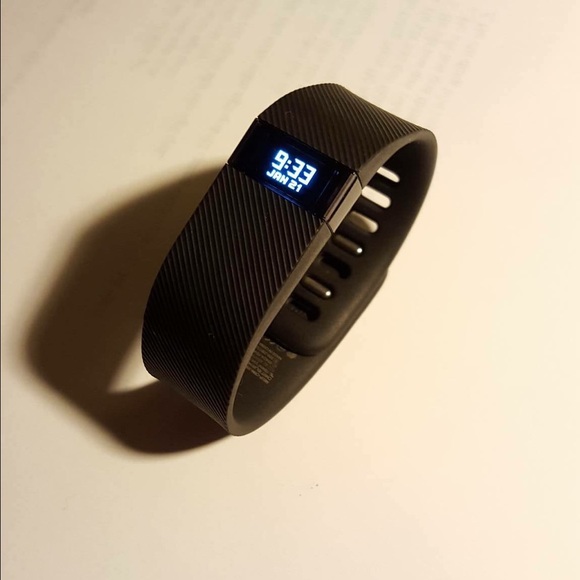 FITBIT CHARGE RUNNING ATHLETIC WATCH