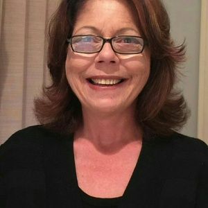 Meet your Posher, Vicki