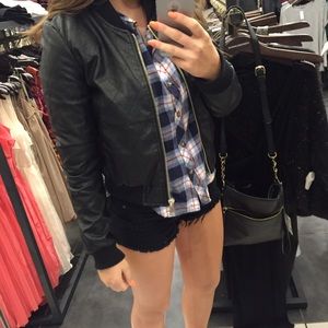 black crew neck quilted faux leather jacket!