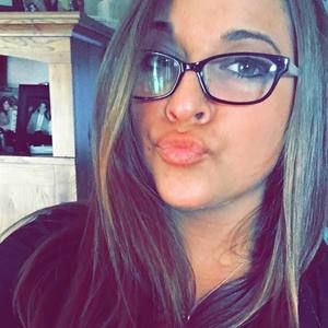 Meet your Posher, Lina