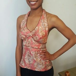 🔶The Limited halter top!🔶