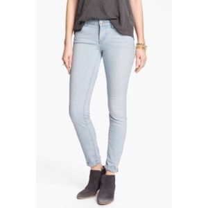 Articles of society light wash skinny jeans