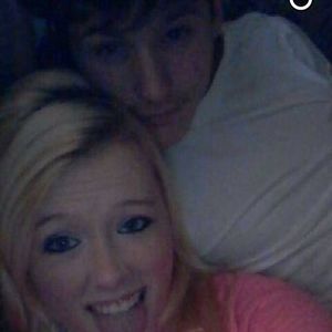 Meet your Posher, Courtni