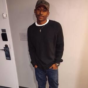 Meet your Posher, Nicholas