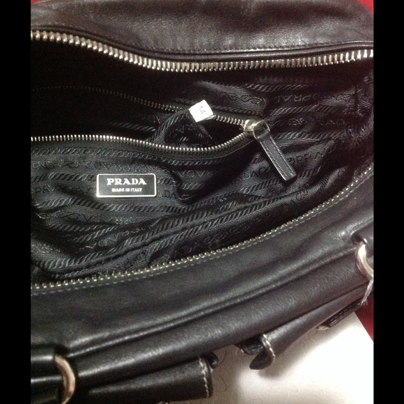 Prada - Picture 4 of 4