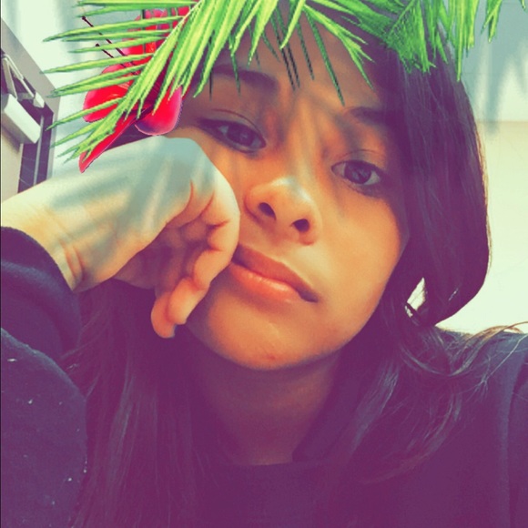 Meet your Posher, Brianna - Picture 1 of 1