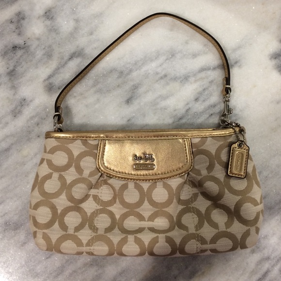 Coach small shoulder purse in gold