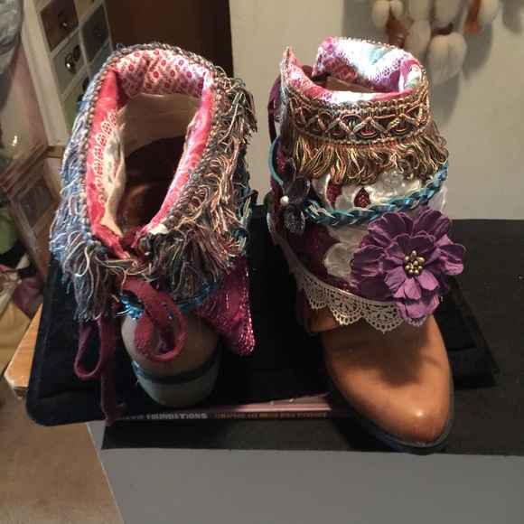 Very unique upcycled boots size 7