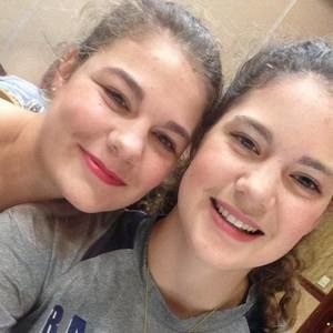 Meet your Posher, Rhesa