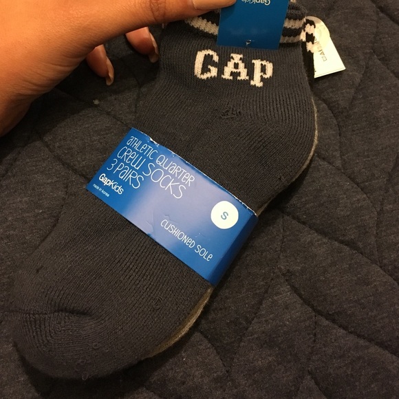 Gap crew socks