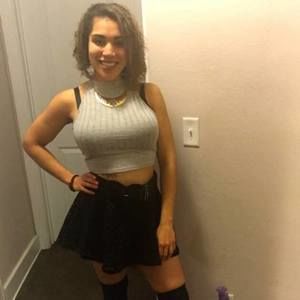 Meet your Posher, Dee