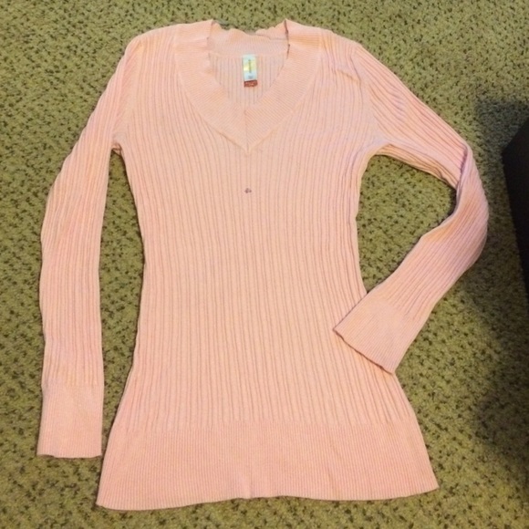 Light pink sweater