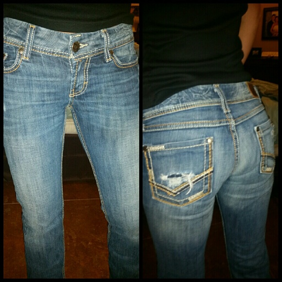 Buckle Stella Slim Boot Jeans 31.5 inseam.