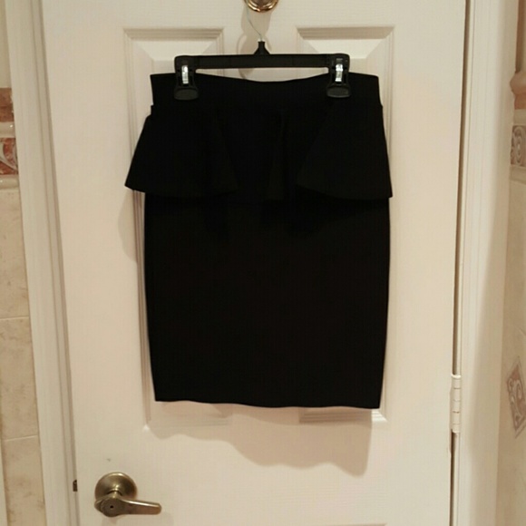 A black skirt