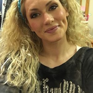 Meet your Posher, Sondra