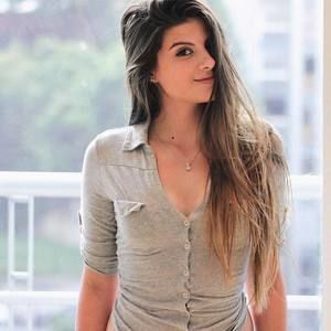 Meet your Posher, Daniela