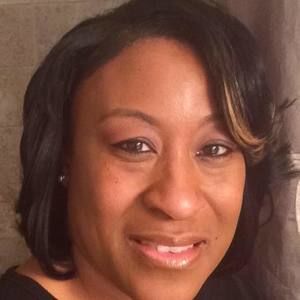 Meet your Posher, Yvette