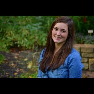 Meet your Posher, Adele