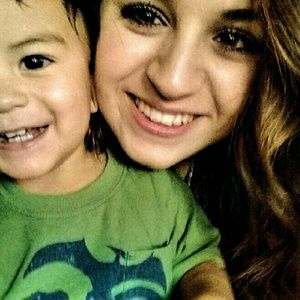 Meet your Posher, Andrea