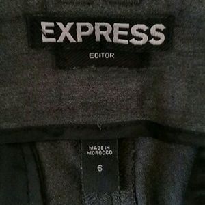 Express Editor grey crops. Size 6.