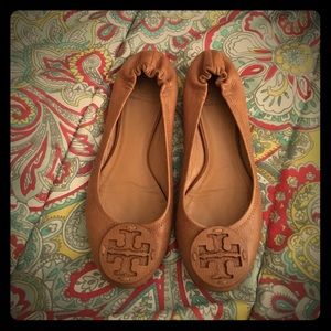 Tory Burch all leather flats 🎀