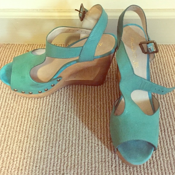 Aldo teal wedges