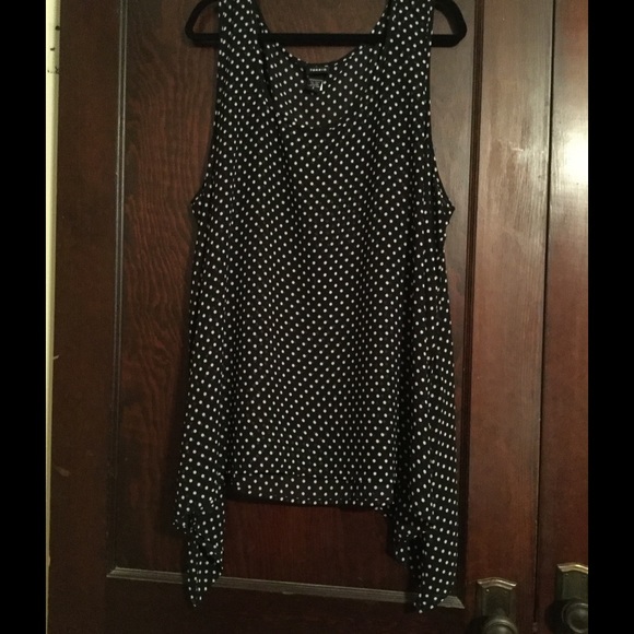 Polka dot top