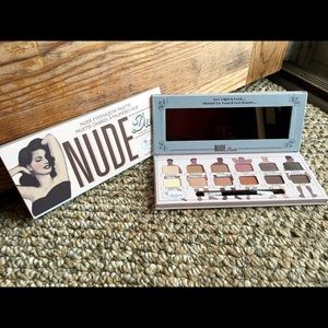 The Balm Nude Dude Eyeshadow