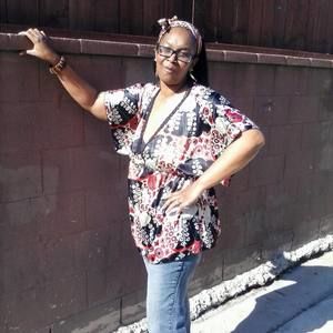 Meet your Posher, Maya