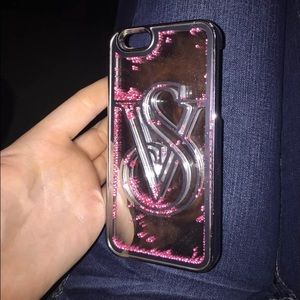 Victoria's Secret iPhone 6 case.