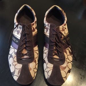 Coach shoe