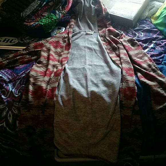 Hooded long sleeve aztec print cardigan - Picture 3 of 4