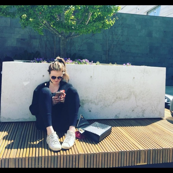 Meet your Posher, Margaret - Picture 3 of 4