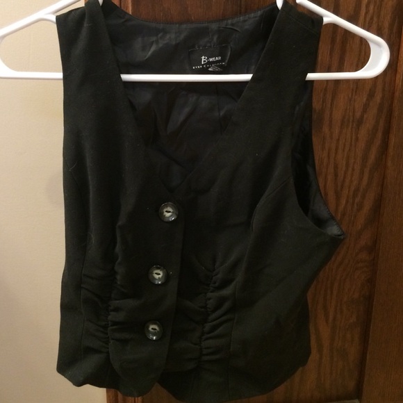 Black Best from Buckle