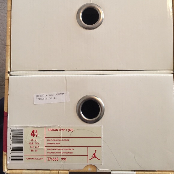 Jordan's 7 package never worn - Picture 4 of 4