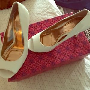 Cute BCBG high heels!