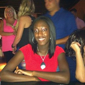 Meet your Posher, Ashlee