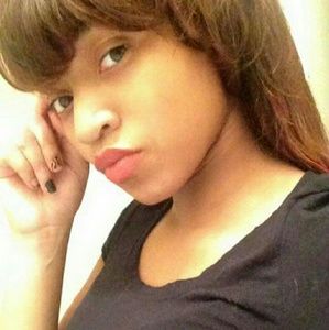 Meet your Posher, Shanay