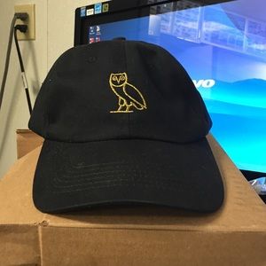 Official drake hat from ovo store