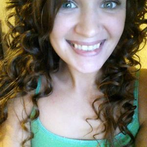 Meet your Posher, Vanessa