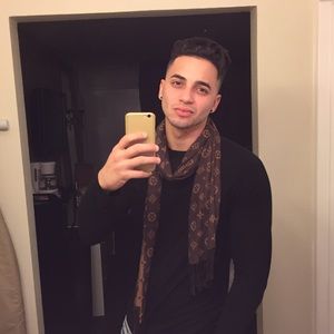 Meet your Posher, Jorge