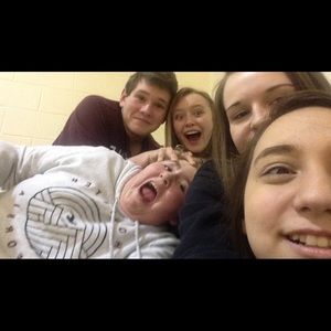 Meet your Posher, Abby