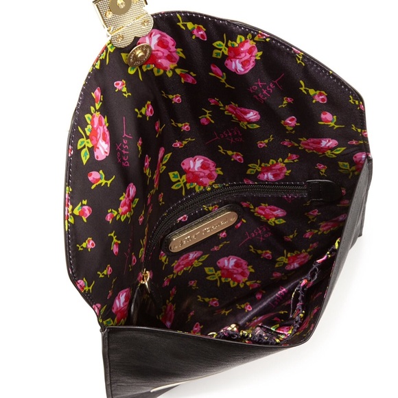 Betsey Johnson Pug bag - Picture 2 of 3