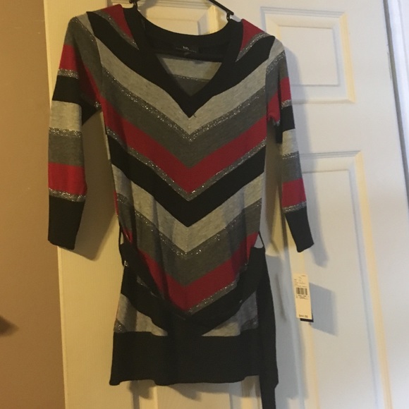 A half way sleeved shirt😄