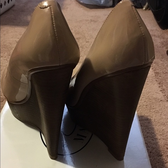 Steve Madden Wedges - Picture 3 of 4