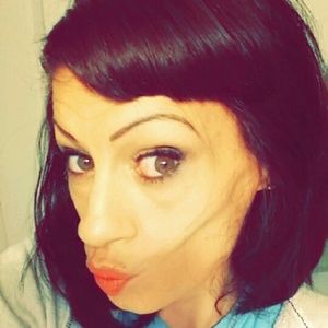 Meet your Posher, Diana