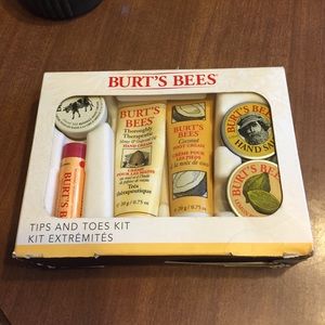 Burt's Bees hand/foot kit