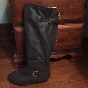 Dark grey, wide calf boots!