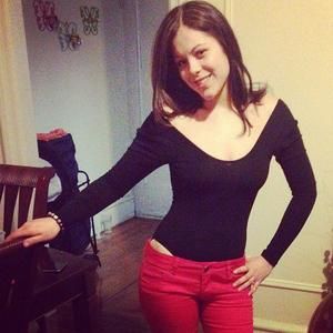 Meet your Posher, Crystal